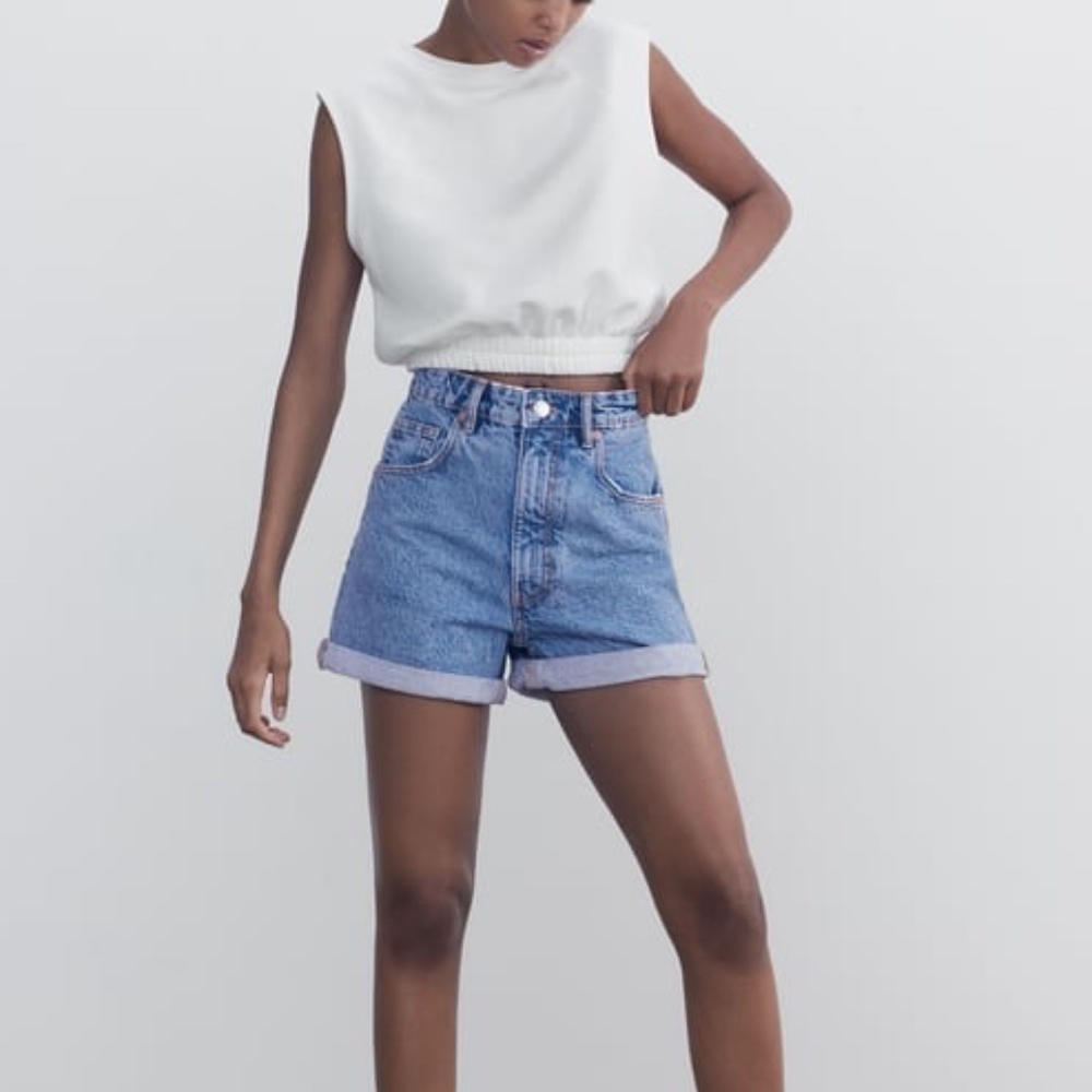 Zara High-waisted Mom fit Shorts